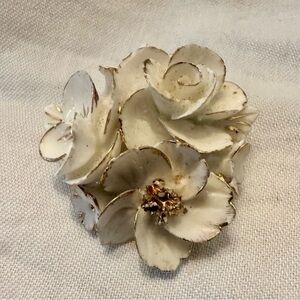 Vintage Coal Brooks Bone China Brooch - Made in England